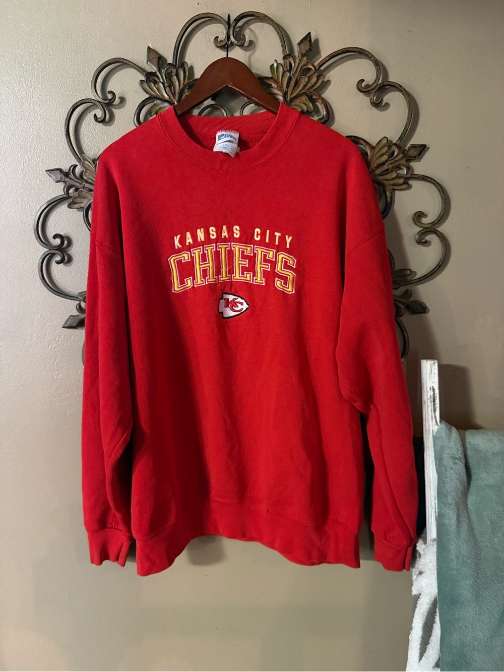 VTG 1990s Pro Player KC Chiefs Sweatshirt